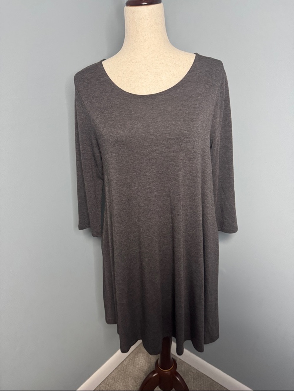 Zenana Premium Women’s Gray Scoop Neck Dress Sz M
